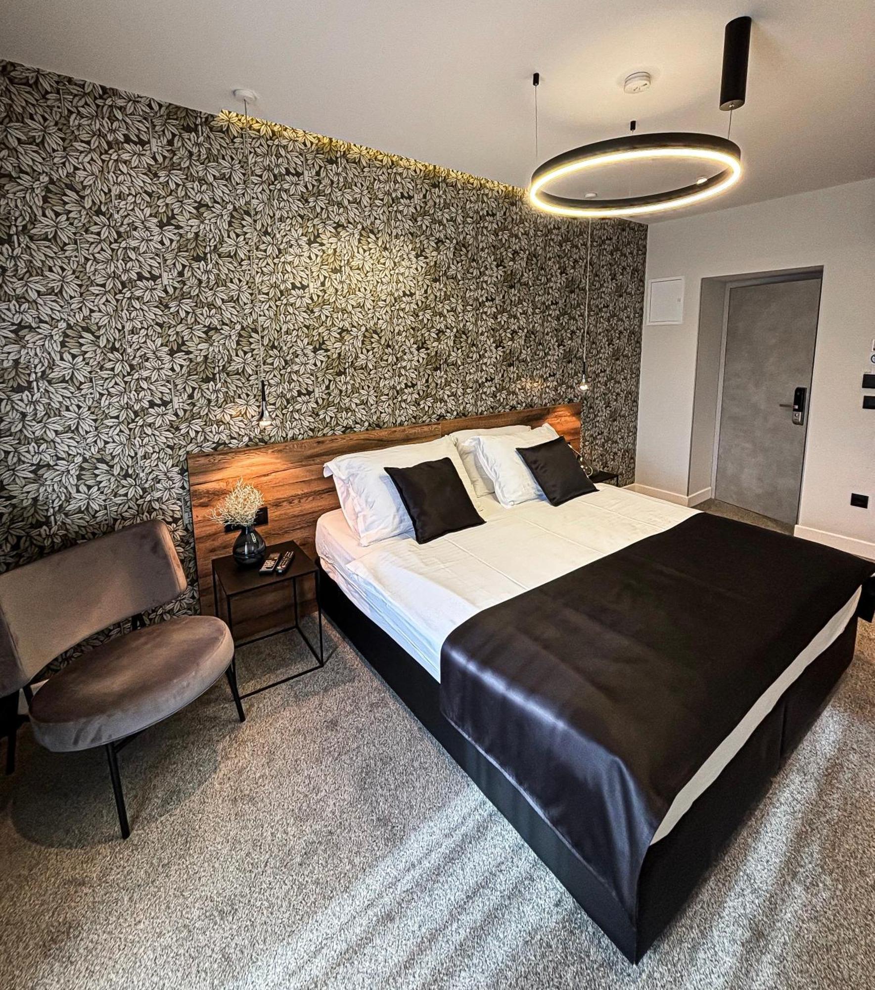 Calma Luxury Rooms Split Exterior photo